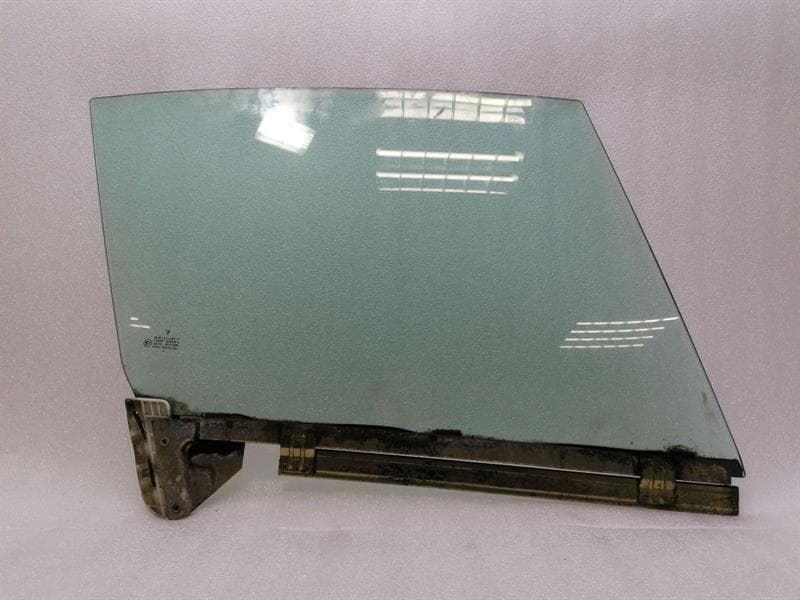 PORSCHE Porsche 911 993 Right Front Door Glass 99354201203 Door Window Front Right TARGA