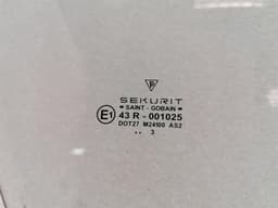 PORSCHE Porsche 911 996 Right Front Door Glass 99654251203 Door Window Front Right — thumbnail 6