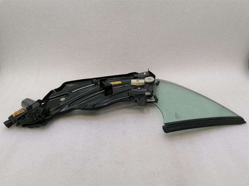 PORSCHE Porsche 911 996 rear right glass + winder 99654301604 door window right convertible