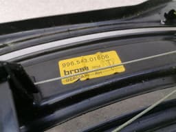 PORSCHE Porsche 911 996 rear right glass + winder 99654301604 door window right convertible — thumbnail 10
