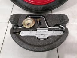 PORSCHE Porsche 911 996 Alloy Wheel SAVER KIT 99636213001 Jack 3.5JX17 ET19 — thumbnail 3