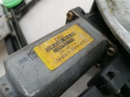 PORSCHE Porsche 911 996 Left Front Door Winder 99654207504 Window Regulator Front Left — thumbnail 3