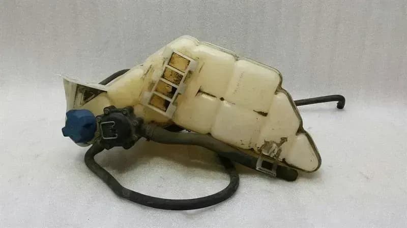 Porsche 911 997 expansion tank 99610605703 expansion tank cooling water