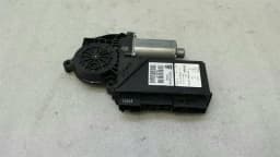 PORSCHE Porsche 911 997 Right Door Window Motor 99762410208 Power Window Motor Right — thumbnail 3