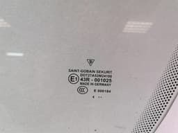 PORSCHE Porsche 911 997 left front door glass 99754251100 door window front left — thumbnail 4