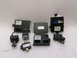 PORSCHE Porsche 911 997 Engine ECU Set 99761860101 Engine Control Unit Set MK1 3.6 — thumbnail 1