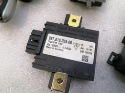 PORSCHE Porsche 911 997 Engine ECU Set 99761860101 Engine Control Unit Set MK1 3.6 — thumbnail 7