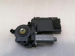 PORSCHE PORSCHE 911 997 RIGHT DOOR WINDOW MOTOR 99762410206 RIGHT HAND DRIVE RHD — thumbnail 3