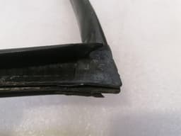 PORSCHE Porsche 911 997 left rear quarter glass 99754311100 door window 1/4 rear left — thumbnail 2