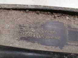PORSCHE Porsche 911 996 Wheel arch plastic rear right set 99650410400 WHEEL RUN COVER — thumbnail 6