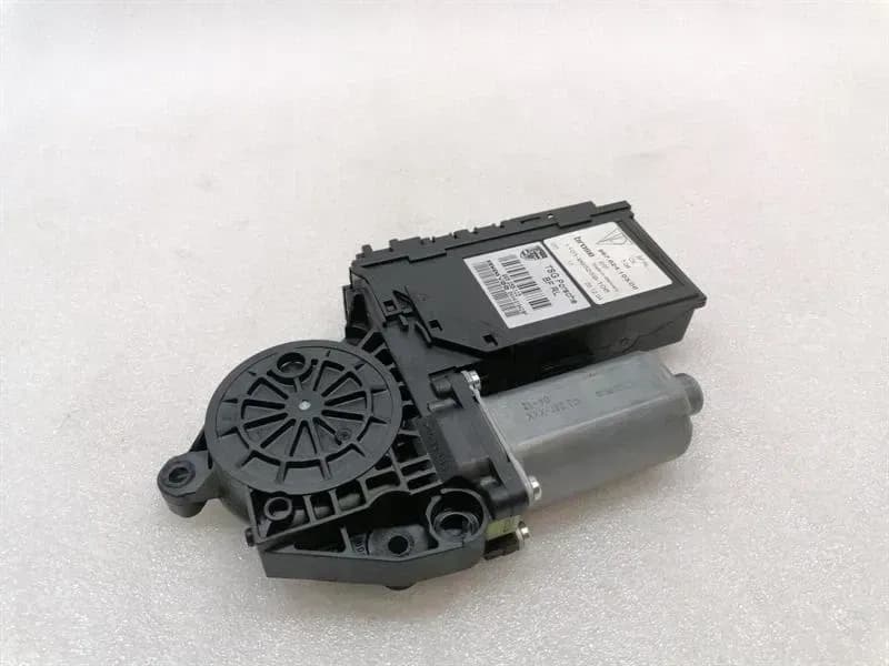 PORSCHE Porsche 911 997 Door Window Motor 99762410306 Passenger Motor Drivers Side