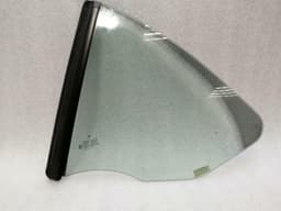 PORSCHE Porsche 911 996 Left Rear Quarter Glass 99654311108 Door Window 1⁄4 Rear Left — thumbnail 1