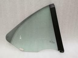PORSCHE Porsche 911 996 Left Rear Quarter Glass 99654311108 Door Window 1⁄4 Rear Left — thumbnail 2