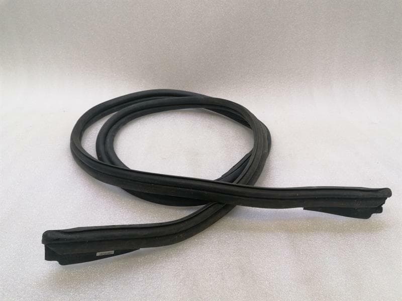 PORSCHE Porsche 911 997 convertible soft top seal 99751421100 cover box gasket