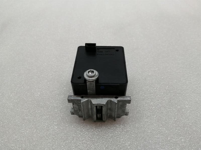PORSCHE Porsche 911 997 Steering Column Lock 99761815804H Steering Column Lock
