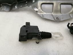 PORSCHE Porsche 911 997 Engine Lid Lock Set 99751205300 Tailgate Lock — thumbnail 4