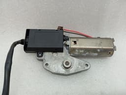 PORSCHE Porsche 911 996 Sun Roof Engine 99662422100 Sunroof Motor Targa — thumbnail 5