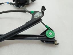 PORSCHE Porsche 911 996 Left Front Door Winder 99654207504 Window Regulator Front Left — thumbnail 4