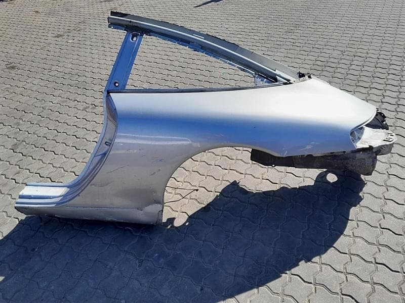 PORSCHE Porsche 911 996 left rear fender 99650396111 rear fender rear Targa with defect