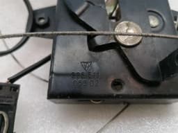 PORSCHE Porsche 911 996 Bonnet Lock 99651105302 Hood Lock — thumbnail 8