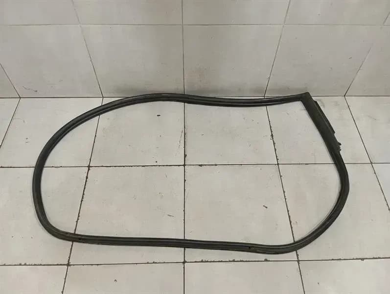 PORSCHE Porsche 911 996 Door Seal 99653707503 Left Targa Door Seals