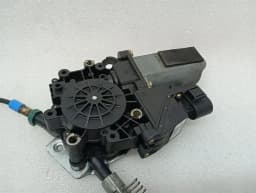 PORSCHE Porsche 911 996 Left Front Door Winder 99654207504 Window Regulator Front Left — thumbnail 2