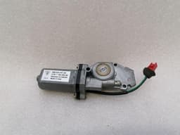 PORSCHE Porsche 911 996 Targa Roller Blind Electric Drive Motor 99662424100 Targa Roller Blind Motor — thumbnail 1