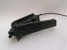 PORSCHE Porsche 911 996 accelerator pedal (electrical) 99642302001 accelerator pedal — thumbnail 3