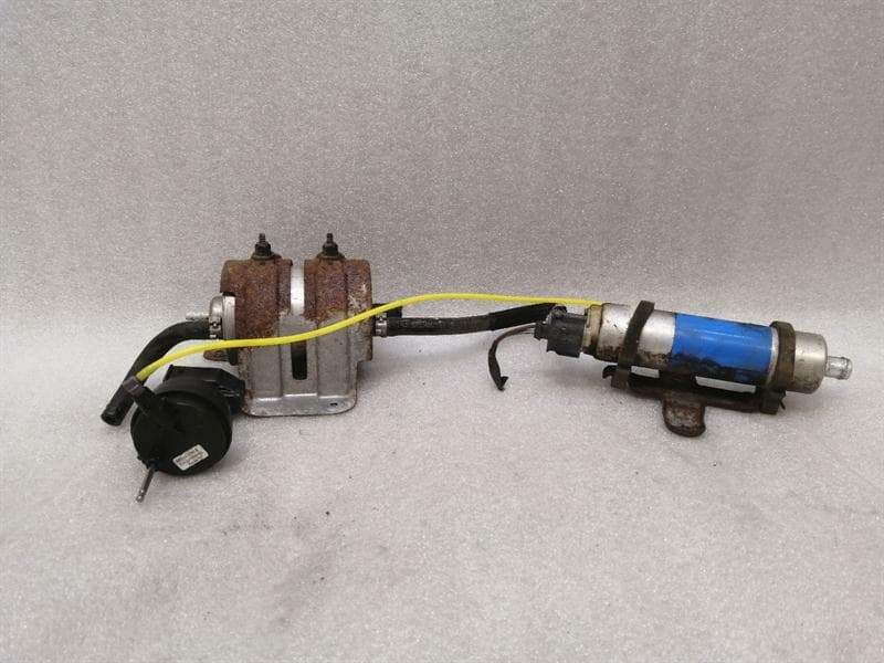 MERCEDES-BENZ Mercedes SL350 R230 Fuel Pump Electric A0014701294 Fuel Pump M272