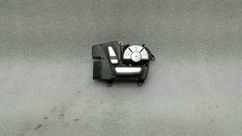 MERCEDES-BENZ Mercedes SLK R171 right seat switch A1718205810 seat right switch