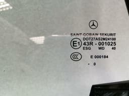 MERCEDES-BENZ Mercedes SL door window 1/4 rear right A2306700210 right rear 1/4 glass — thumbnail 2