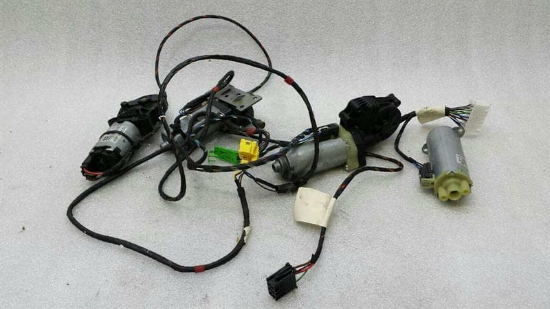 MERCEDES-BENZ Mercedes SLK R171 left seat engine set seat engine set front left