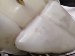 MERCEDES-BENZ Mercedes SLK R171 Expansion Tank A1715000049 Balancing Tank Cooling Water — thumbnail 4
