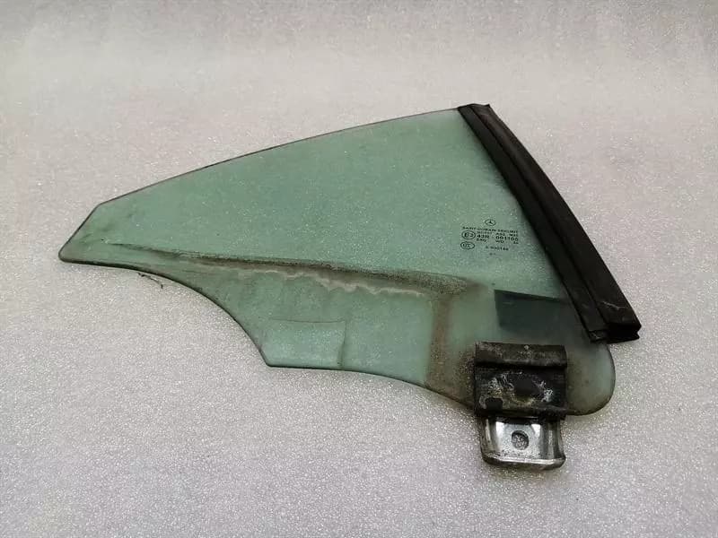 MERCEDES-BENZ Mercedes SLK R171 Right Rear Quarter Glass A1717350200 Door Glass 1/4 Rear Right