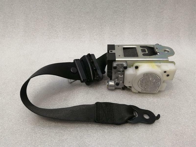 Mercedes SLK R171 left front seatbelt A1718600185 seat belt front belt LI