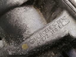 MERCEDES-BENZ Mercedes SLK R171 oil filter housing A2721800510 oil cooler holder M272 M273 V8 V6 — thumbnail 5