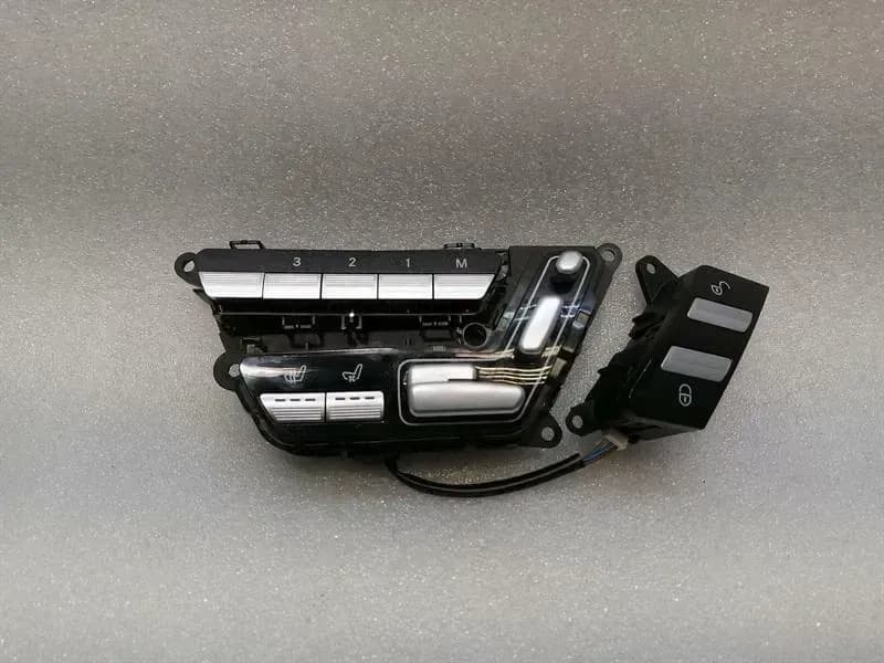Mercedes S-class W221 right seat switch A2218709358 right seat switch