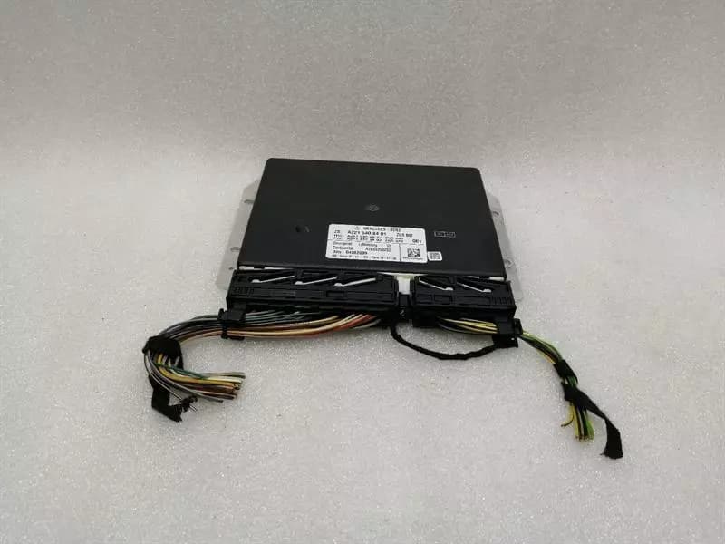 Mercedes S-Class W221 Suspension Module A2215408401 Airmatic ECU