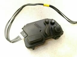 MERCEDES-BENZ Mercedes CLK W209 right seat switch A2098202610 seat front right switch — thumbnail 5