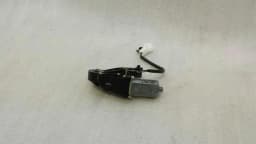 MERCEDES-BENZ Mercedes GLK X204 front right seat engine A0068205842 seat engine front right — thumbnail 3