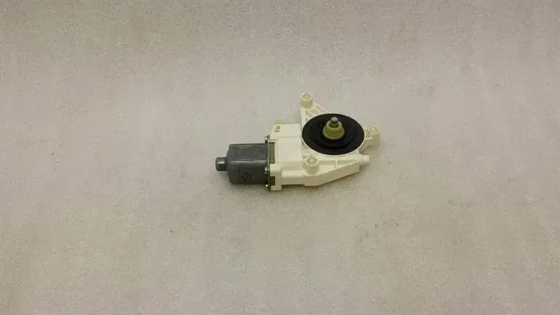 Mercedes GLK X204 door window motor A2048200142 window regulator motor front left