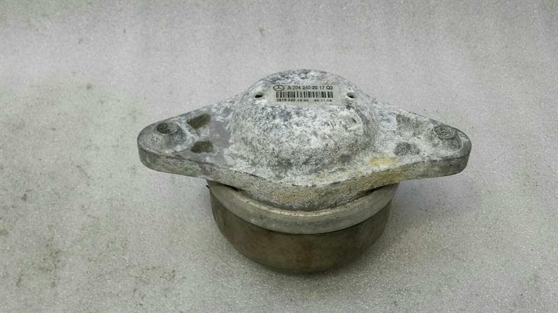 Mercedes GLK X204 Engine Mount A2042402017 Engine Holder GLK350 M272