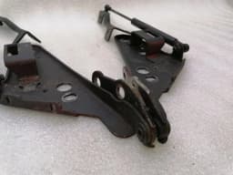 FERRARI Ferrari 360 F131 Bonnet Hinge Set 65712200 Hood Hinge Set — thumbnail 2