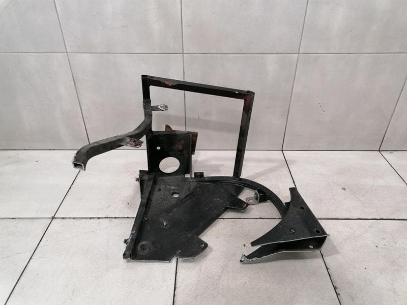 FERRARI Ferrari 360 F131 Right Radiator Carrier 65940700 Kuhler Holder Right