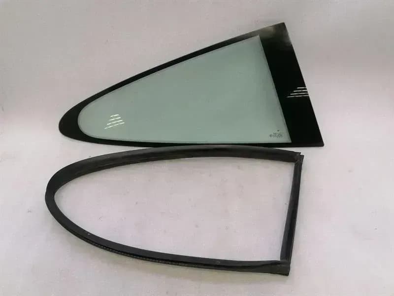 Porsche 911 996 right rear quarter glass 99654311203 door window 1/4 rear right