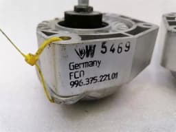 PORSCHE Porsche 911 996 mk2 turbo Engine Mount Set 99337504907 Engine Holder Set — thumbnail 8