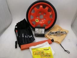 PORSCHE PORSCHE 911 996 SAVER KIT 99636215000 JACK 5.5X16 ET10 C4S TURBO — thumbnail 1