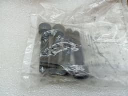PORSCHE Porsche 911 997 Brake Caliper 99735143192 Front Set Brake Caliper PCCB GT2 GT3 — thumbnail 2