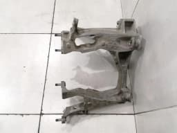PORSCHE Porsche Cayman 987 Right Subframe + Gearbox Mount 9A137504220 Transmission Holder Re — thumbnail 6
