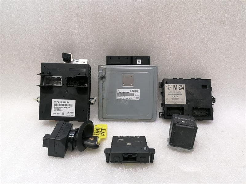 Porsche Cayman 987 Engine ECU 99761860705 Engine Control Unit